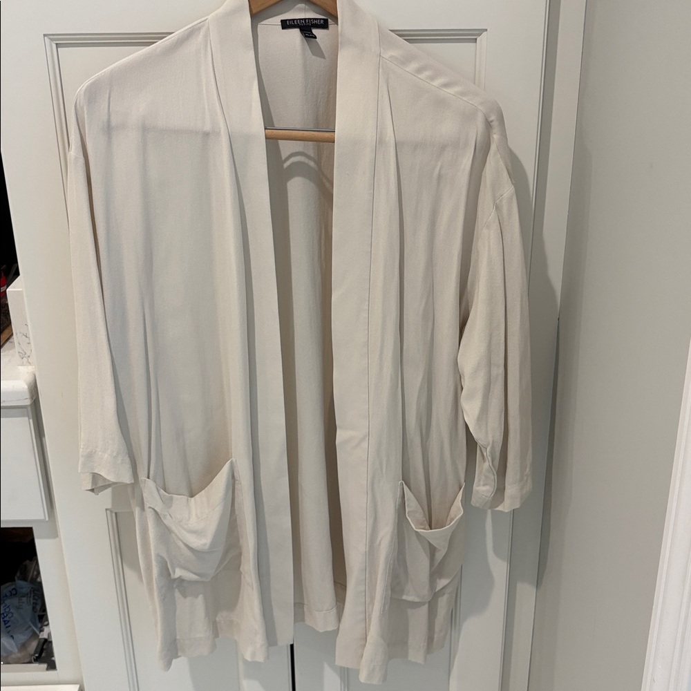 Eileen Fisher 100% silk off-white jacket size Petite Large